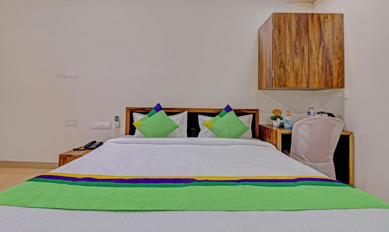 Sai Samrat Resort Satara Exteriér fotografie
